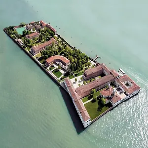 Hotel Isola Di San Servolo - Centro, Veneza
