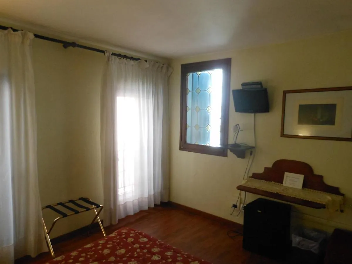 Hotel Ca Del Dose Venedig Gasthof